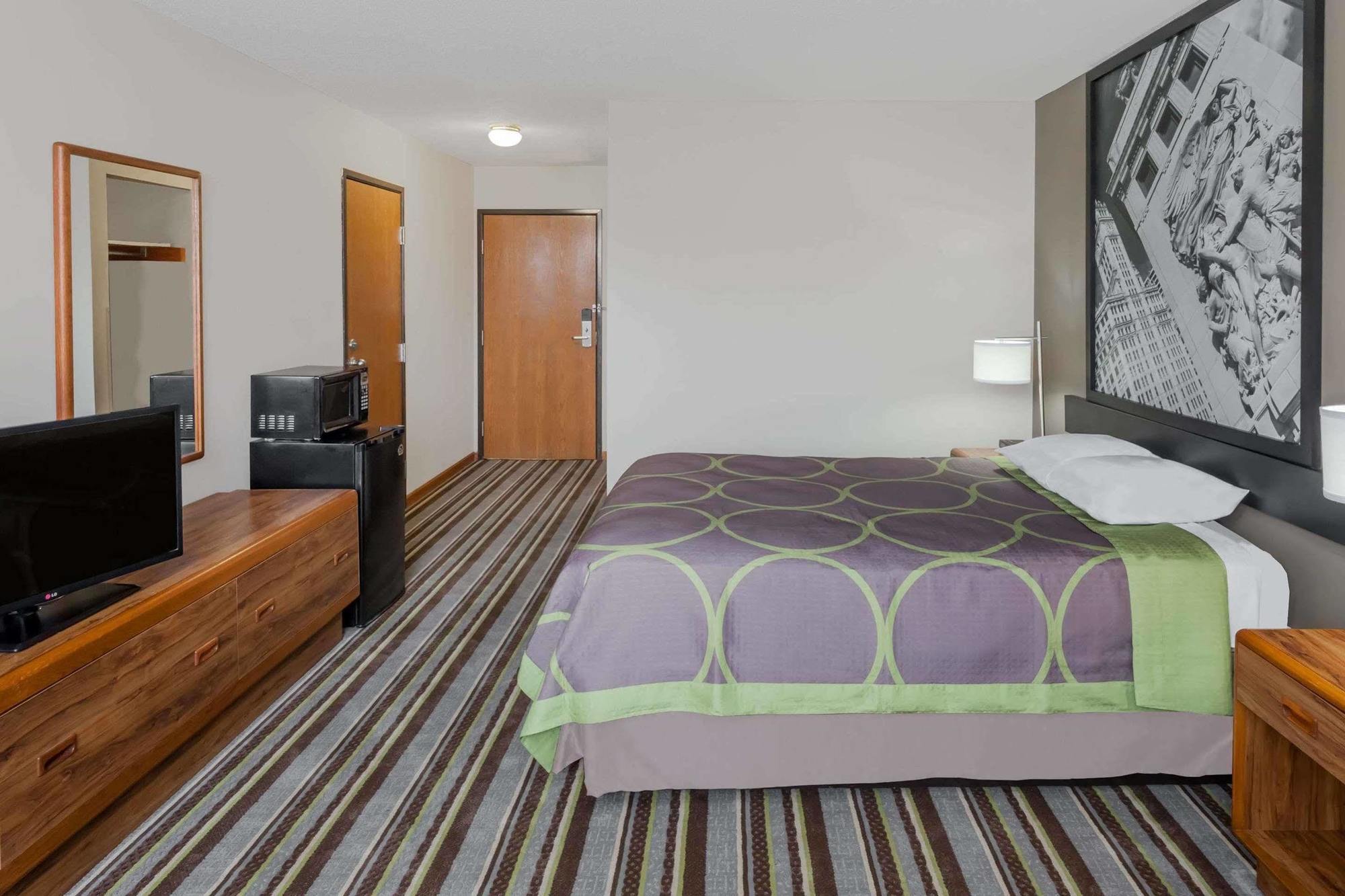 Super 8 By Wyndham Watseka Otel Dış mekan fotoğraf