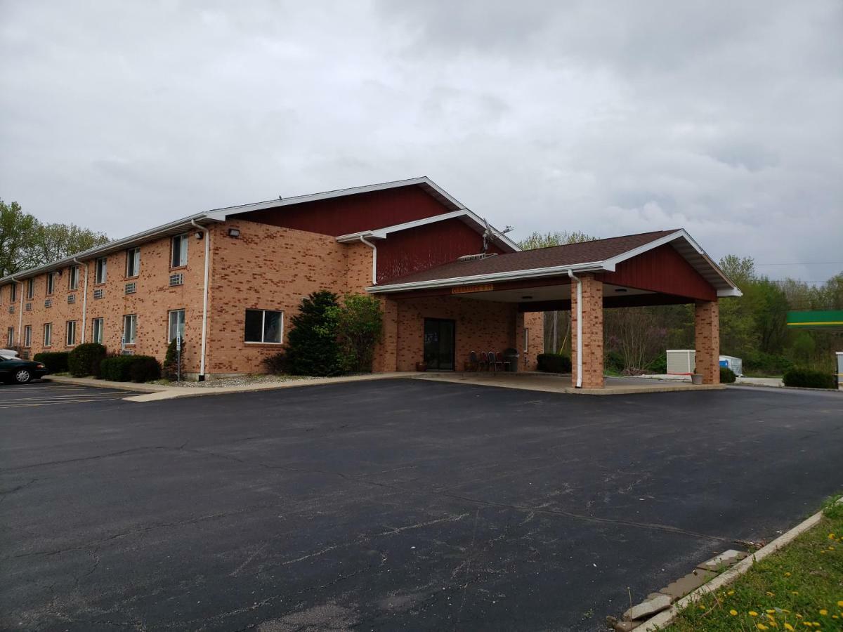 Super 8 By Wyndham Watseka Otel Dış mekan fotoğraf